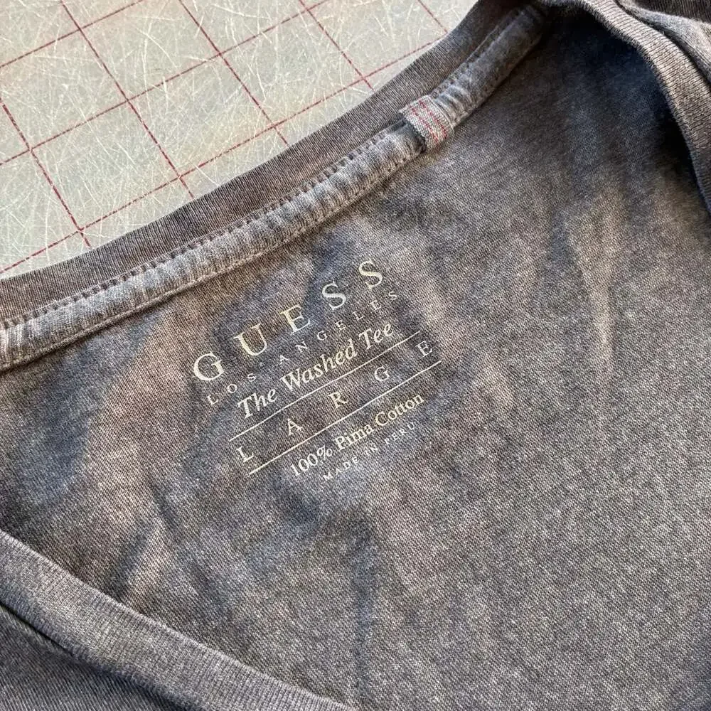 Guess The Washed Tee 100% Pima Cotton V-Neck Shirt - Picture 5 of 6